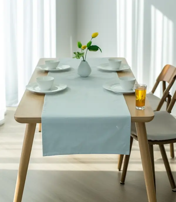 vitamin_vv_89862_A_wooden_table_with_a_tablecloth_in_the_inte_27390af2-fa07-44d7-81d1-64af7797c6d9_3