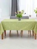 vitamin_vv_89862_A_wooden_table_with_a_tablecloth_in_the_inte_ae916920-1d18-409c-bc35-9bb6c6432a8b_1